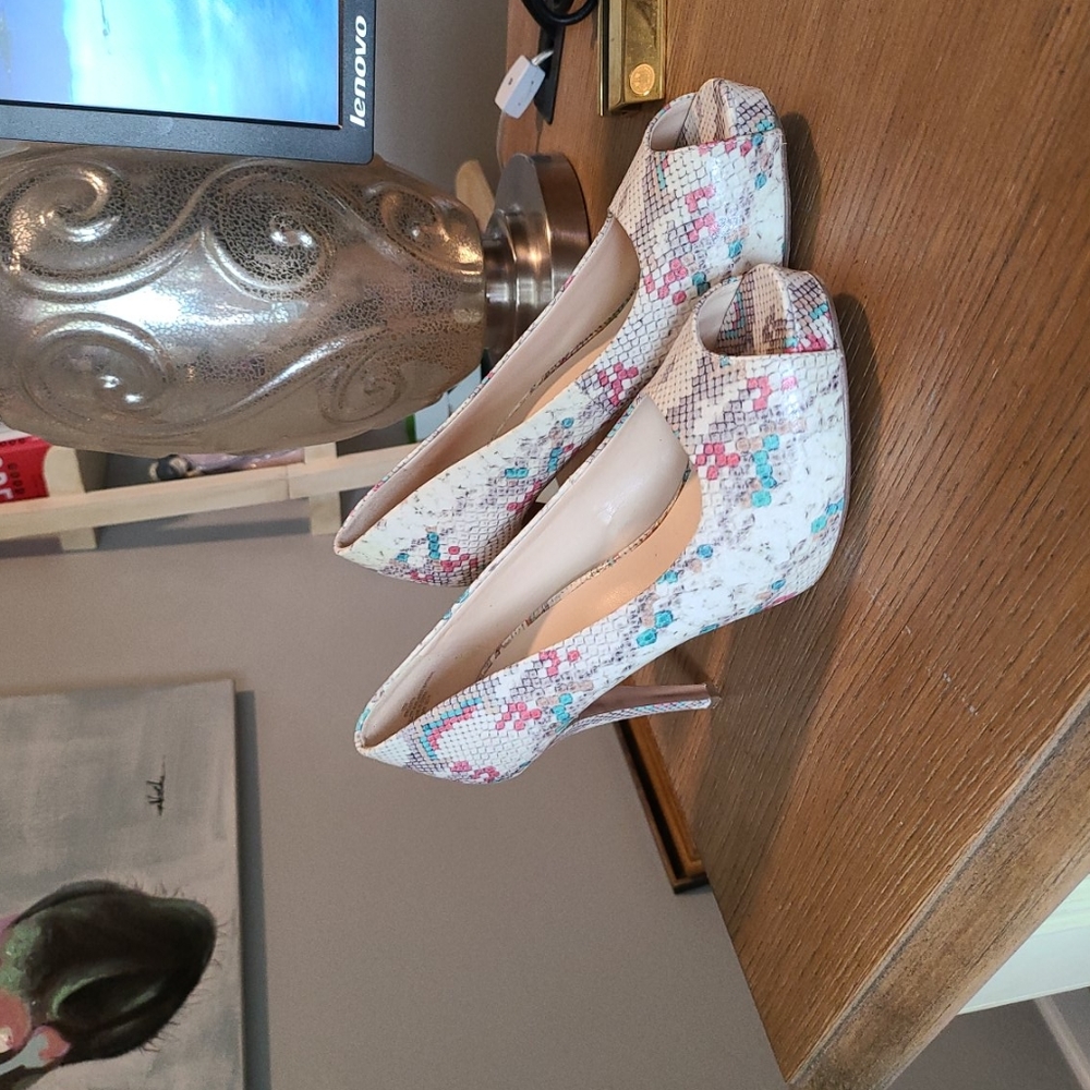 Nine WestCream 3in heel